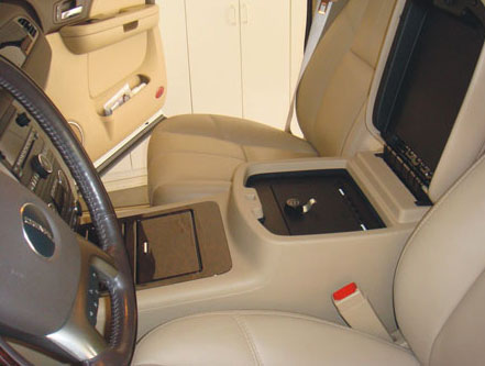 Chevrolet Suburban Floor Console: 2007 - 2013